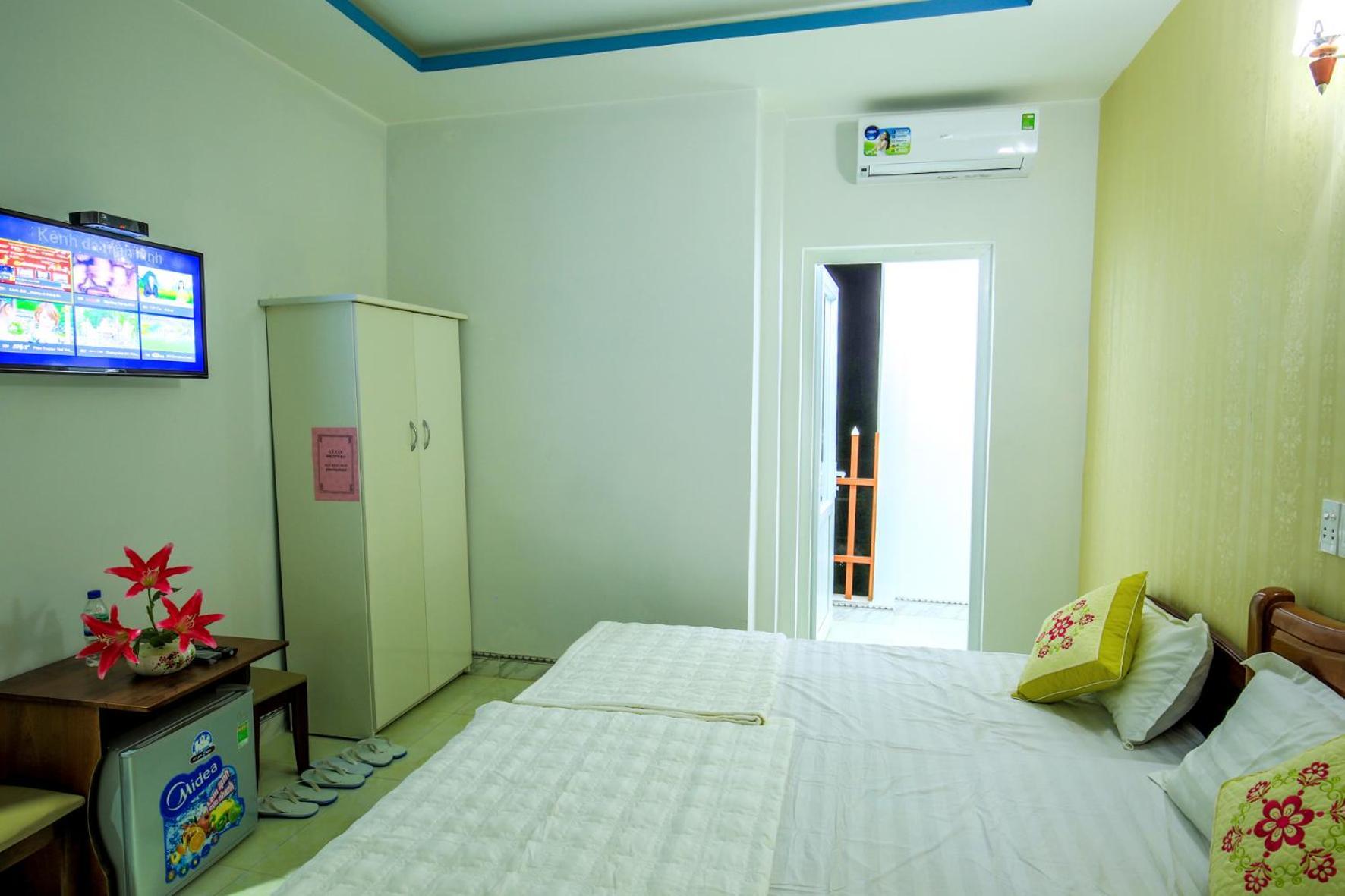 Phuc Hau Hotel - Ly Son Exteriör bild